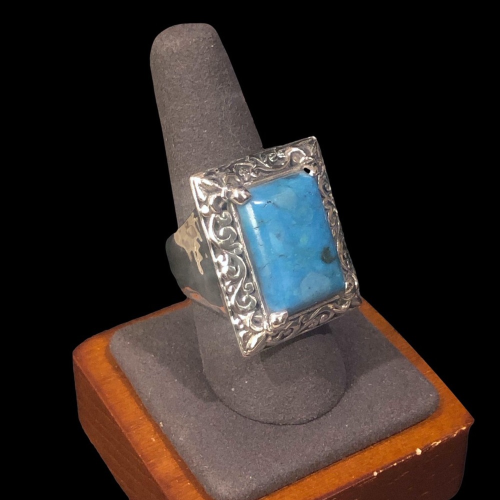 LOIS HILL Sterling Silver & Oversized Turquoise Cabochon Gemstone Cocktail Ring - Picture 10 of 17